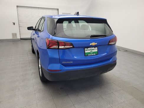 Used 2024 Chevrolet Equinox LS w/ Driver Confidence II Package FWD image 6