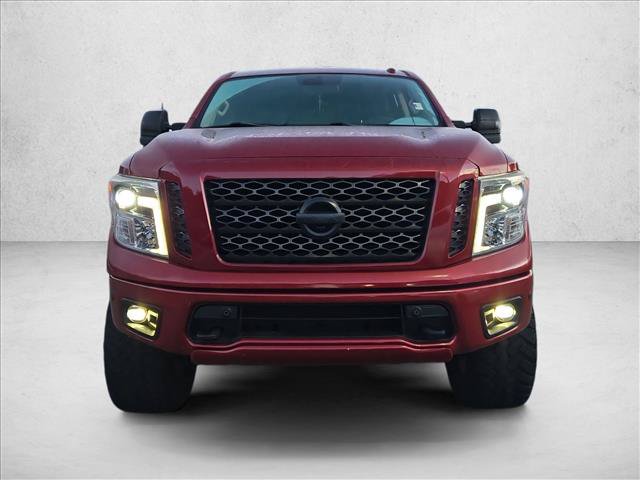 Used 2019 Nissan Titan PRO-4X w/ Pro-4x Convenience Package AWD/4WD image 2