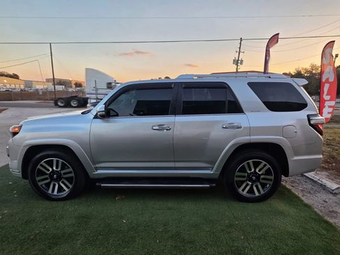 Used 2016 Toyota 4Runner Limited image 4