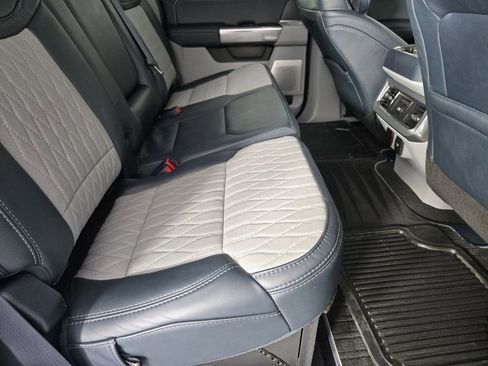 Used 2024 Ford F250 Limited w/ FX4 Off-Road Package image 32