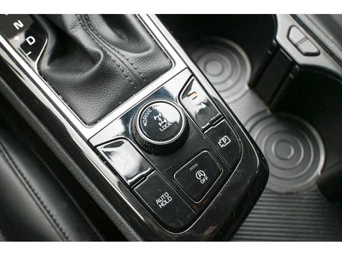 Used 2023 Kia Sportage EX image 14