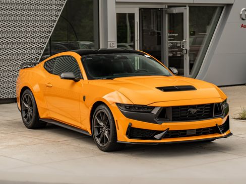 Used 2026 Ford Mustang Dark Horse RWD image 2