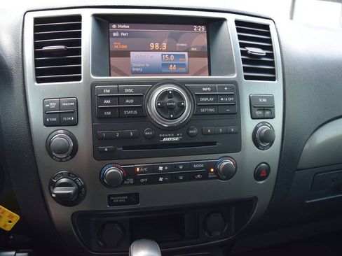 Used 2014 Nissan Armada SV AWD/4WD image 28
