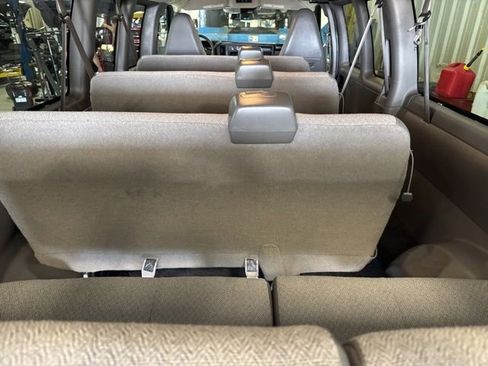 Used 2025 GMC Savana 3500 LT w/ LT Preferred Equipment Group RWD image 10