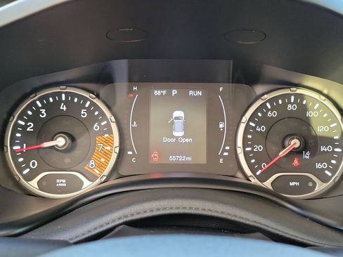 Used 2023 Jeep Renegade Latitude image 5