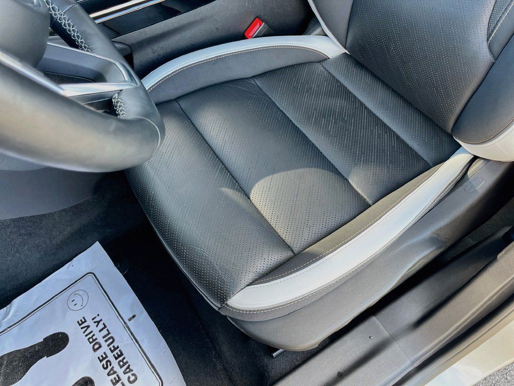 Used 2025 Buick Envision Sport Touring AWD/4WD image 20