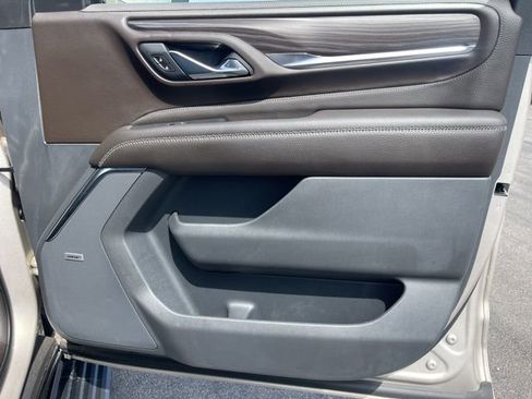 Used 2021 GMC Yukon Denali w/ Denali Ultimate Package image 13