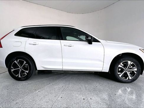 New 2026 Volvo XC60 B5 Core AWD/4WD image 7