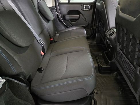 Used 2023 Jeep Wrangler Unlimited Rubicon 4xe image 20