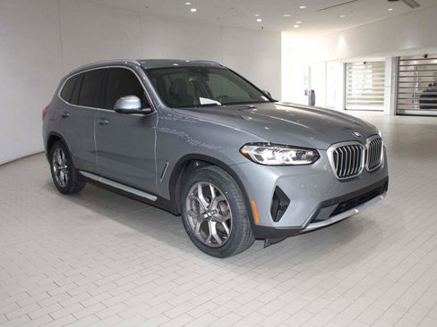 Certified 2023 BMW X3 xDrive30i w/ Premium Package image 9