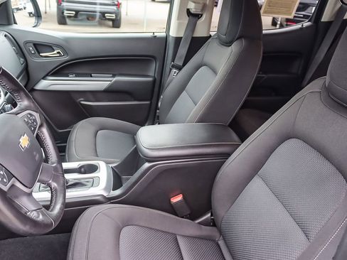 Used 2021 Chevrolet Colorado LT w/ Safety Package image 38