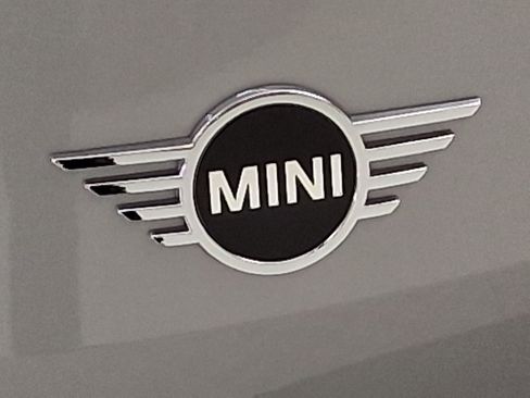 Certified 2024 MINI Cooper Clubman S FWD image 21