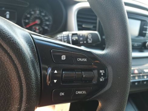 Used 2017 Kia Sorento LX FWD image 23