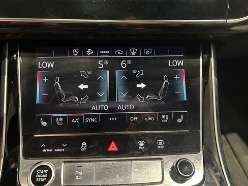 Used 2022 Audi Q7 3.0T Prestige AWD/4WD image 22