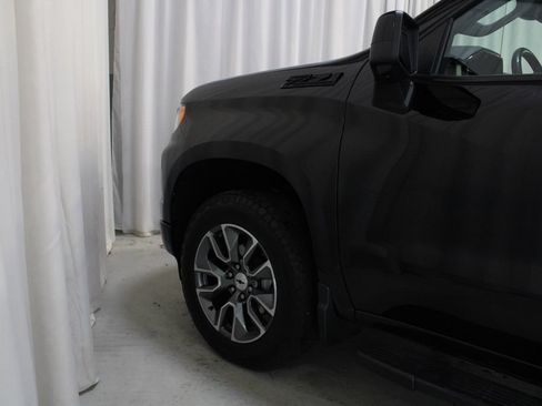 Used 2024 Chevrolet Silverado 1500 RST AWD/4WD image 28