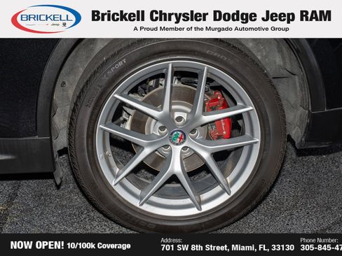 Used 2018 Alfa Romeo Stelvio Ti Sport image 40