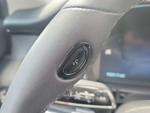 Certified 2025 Lincoln Corsair FWD image 21