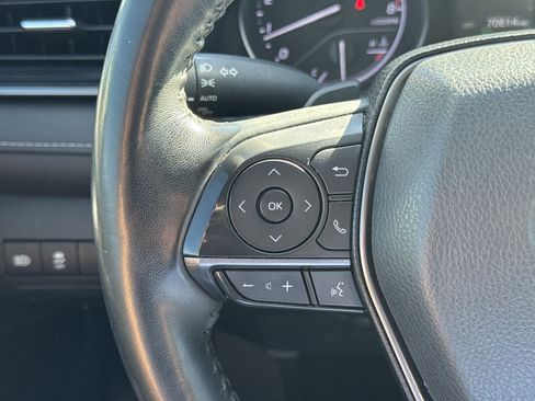 Used 2022 Toyota Camry SE image 14
