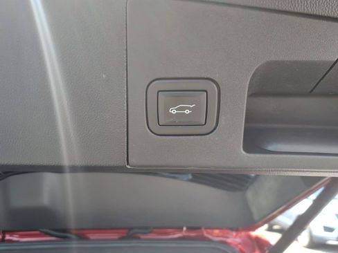 Certified 2023 Cadillac XT5 Luxury AWD/4WD image 15