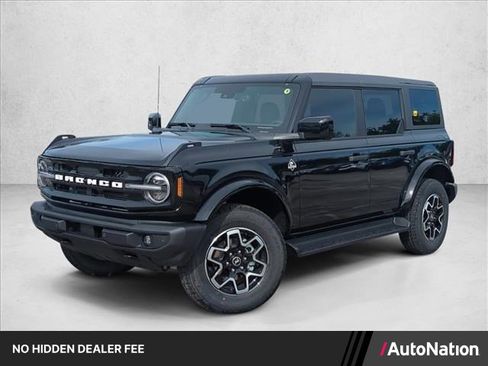 New 2026 Ford Bronco Outer Banks AWD/4WD image 1