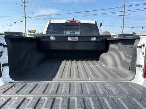Used 2024 RAM 1500 Tradesman w/ Night Edition RWD image 10