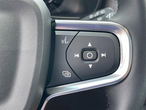 New 2026 Volvo XC40 B5 Plus w/ Protection Package Premier image 32