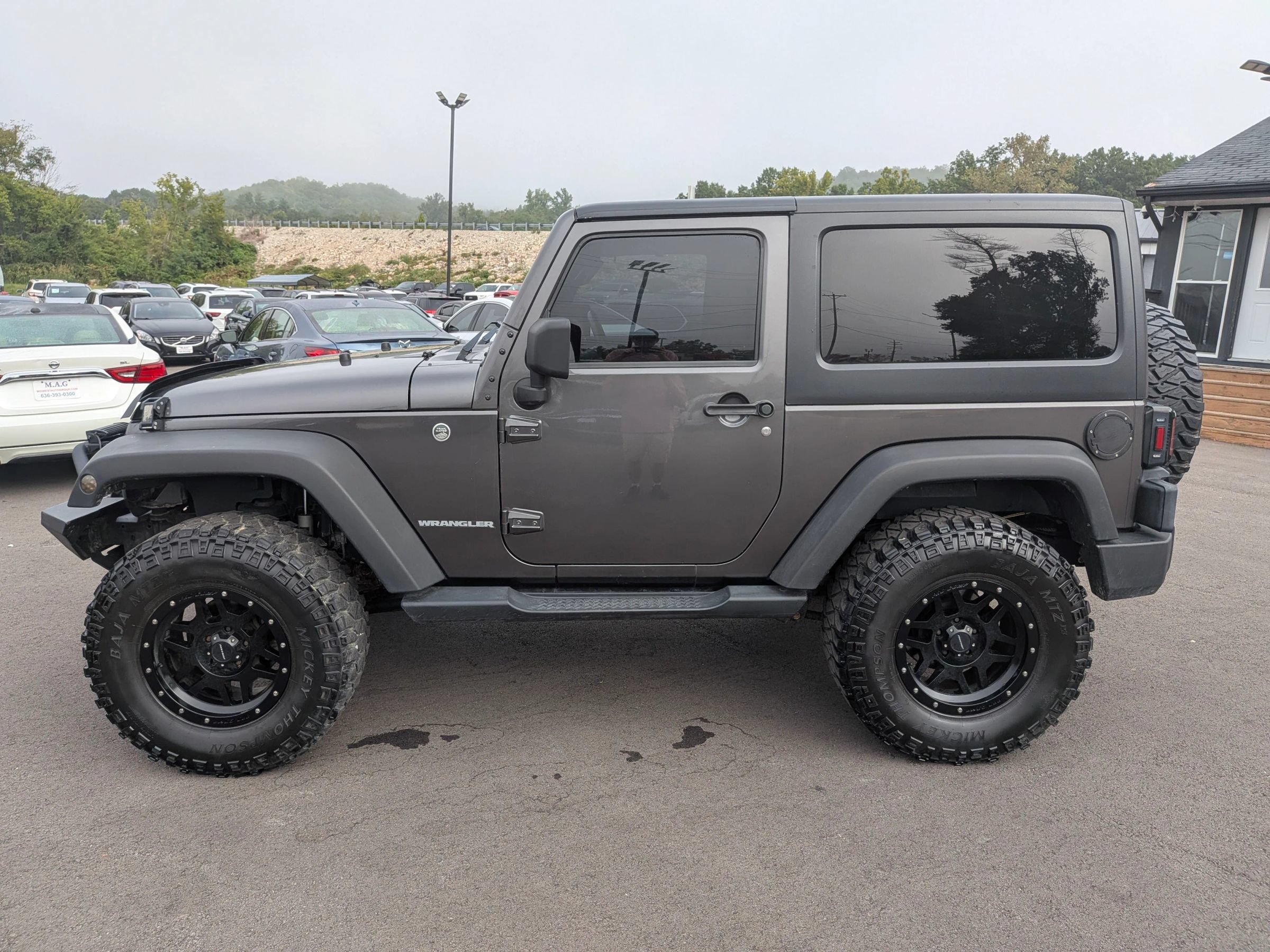 Used 2016 Jeep Wrangler Sport w/ Quick Order Package 23S AWD/4WD image 3