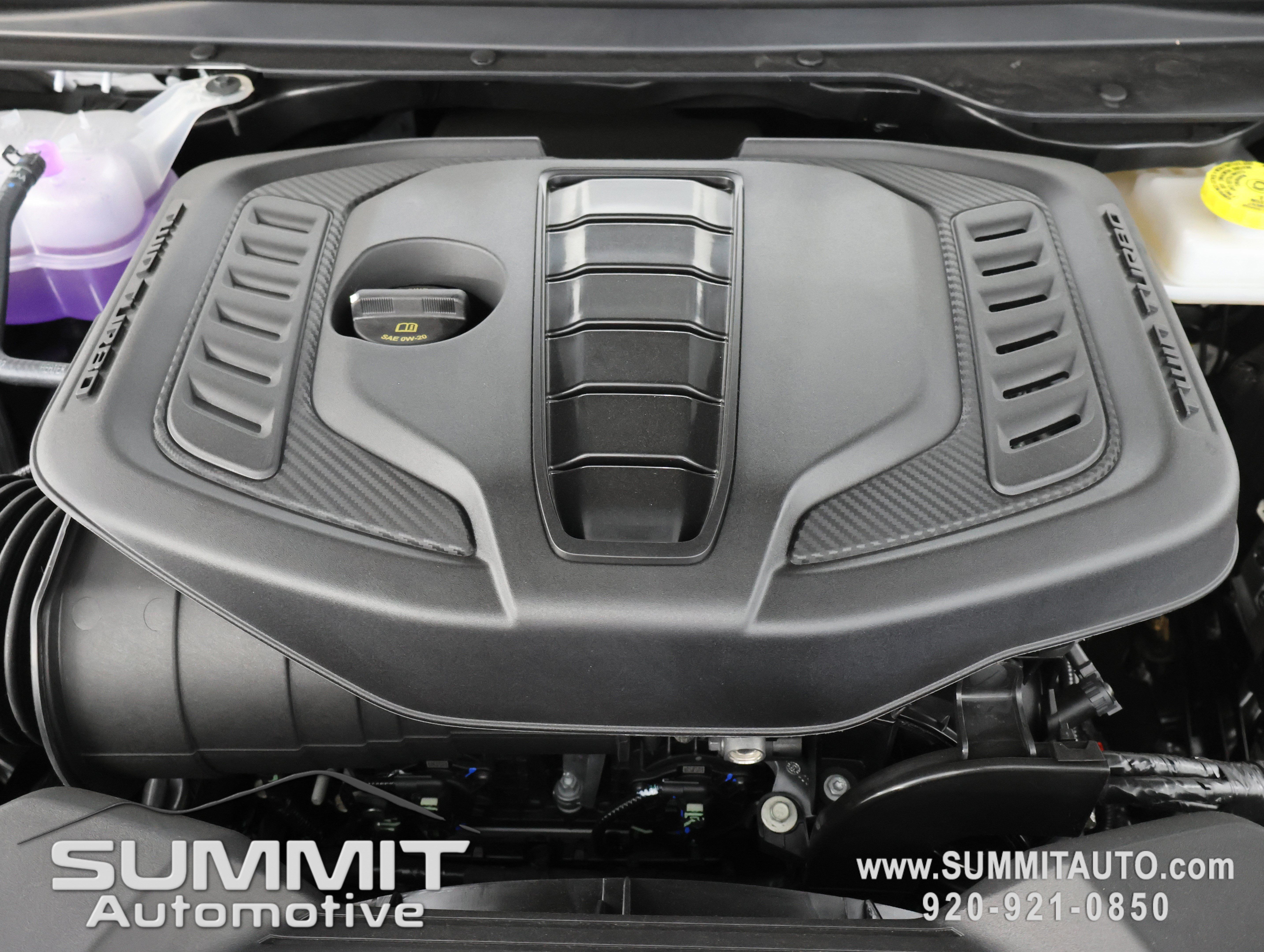 New 2026 Jeep Grand Wagoneer Summit AWD/4WD image 24