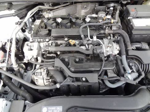 Used 2024 Toyota Corolla LE FWD image 33