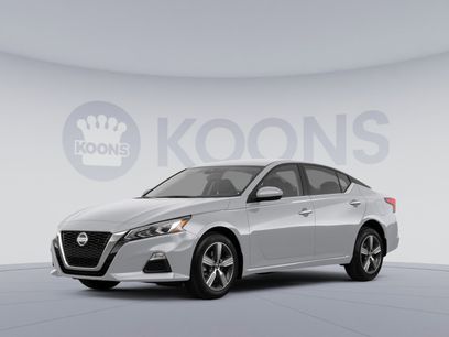 Used 2023 Nissan Altima 2.5 SV w/ SV Premium Package