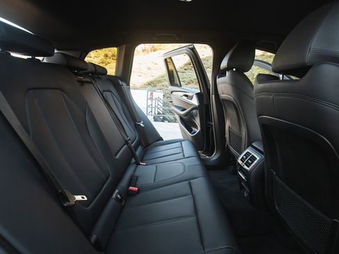 Used 2019 BMW X3 sDrive30i w/ Driving Assistance Package image 18