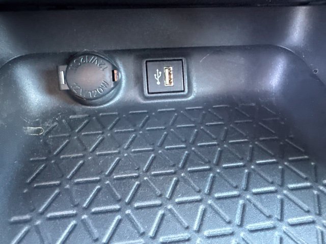 Used 2024 Toyota RAV4 XLE AWD/4WD image 30