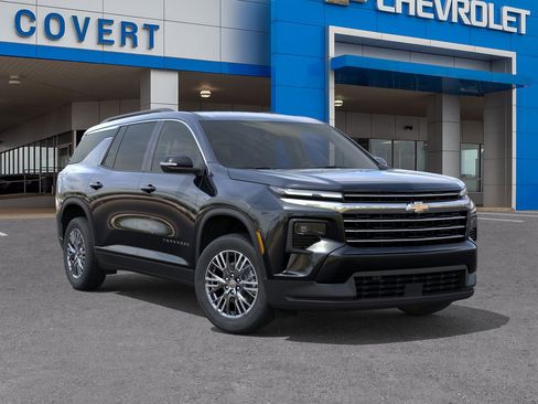 New 2026 Chevrolet Traverse LT w/ Driver Confidence Package image 7