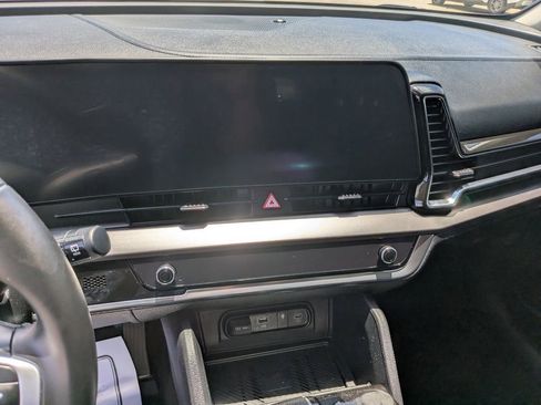 Certified 2023 Kia Sportage EX FWD image 23