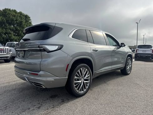New 2026 Buick Enclave Avenir w/ Super Cruise Package FWD image 6
