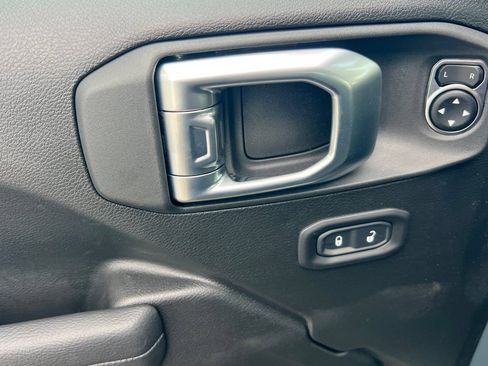 New 2026 Jeep Wrangler Sport AWD/4WD image 10
