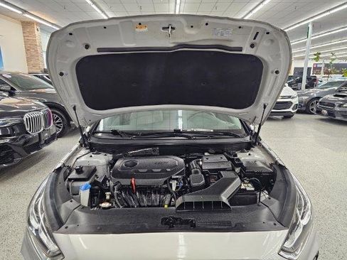 Used 2018 Hyundai Sonata SE FWD image 38