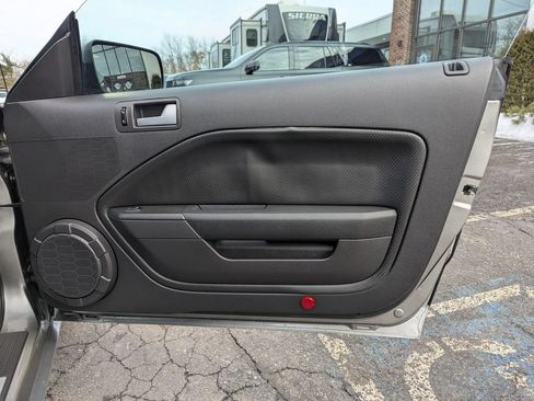 Used 2008 Ford Mustang GT Premium RWD image 31