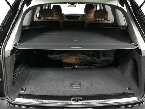 New 2025 Audi Q7 3.0T Premium Plus image 28