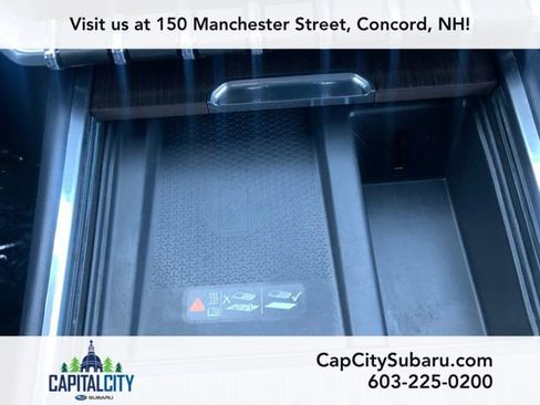 Used 2024 GMC Acadia Denali w/ Super Cruise Package image 32