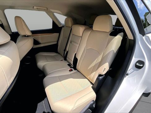 Used 2022 Lexus RX 350L FWD w/ Premium Package image 21