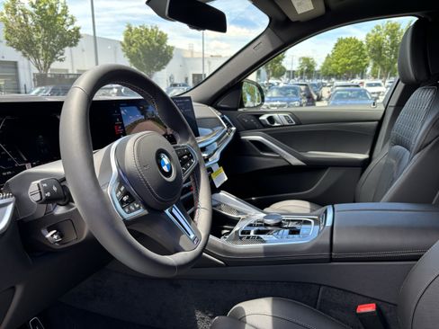 New 2027 BMW X6 M60i AWD/4WD image 17