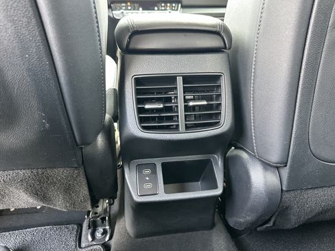 Used 2024 Kia Seltos EX FWD image 23