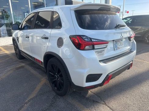 Used 2020 Mitsubishi Outlander Sport SE AWD/4WD image 17