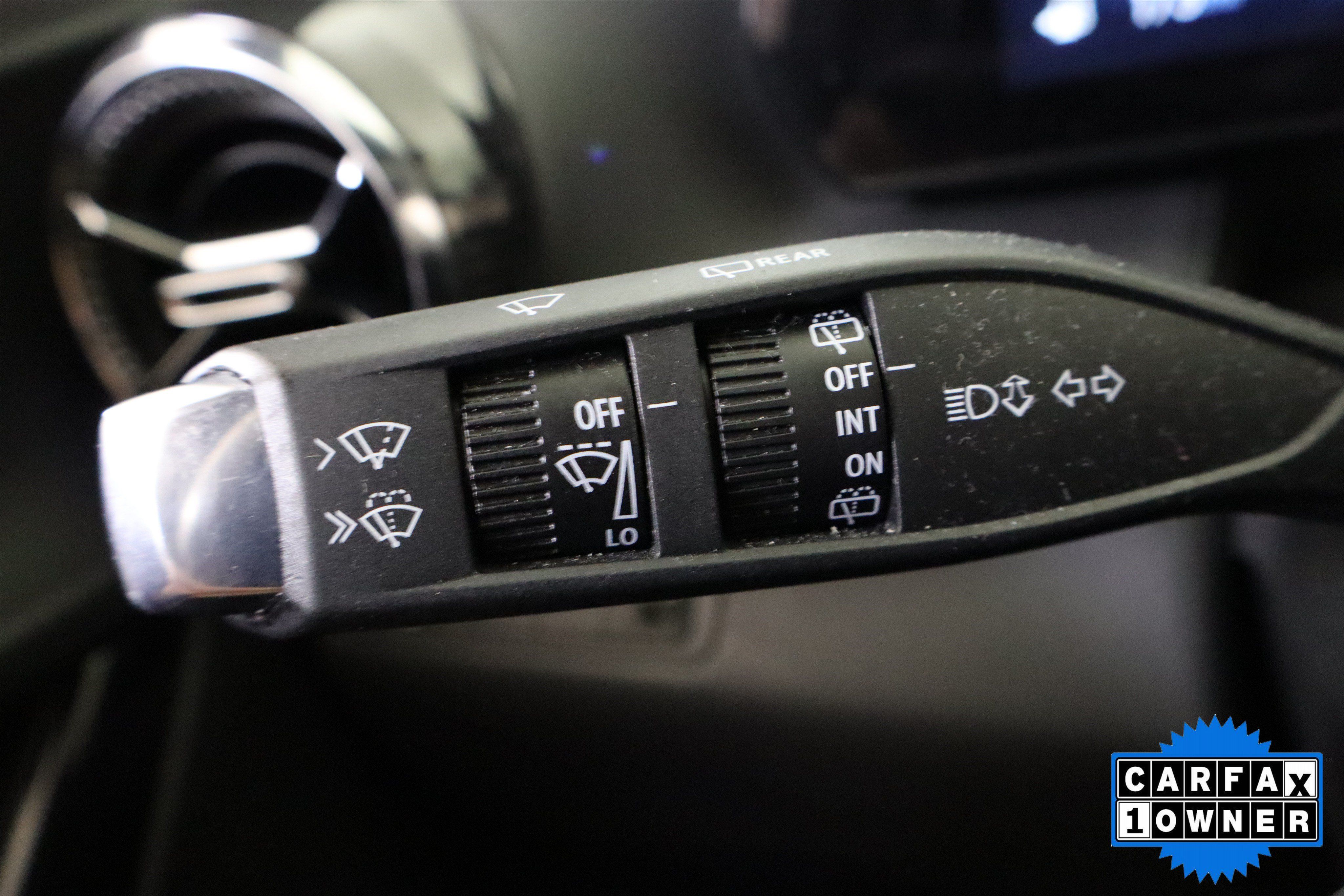 Used 2026 Chevrolet Equinox LT AWD/4WD image 31