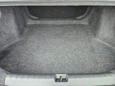 Used 2020 Honda Civic LX image 9