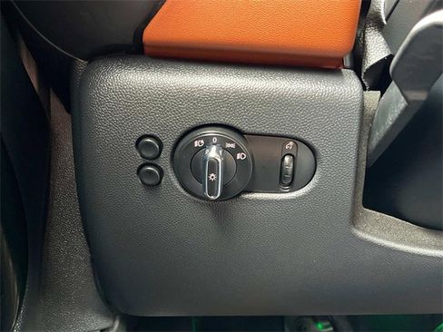 Used 2019 MINI Cooper S image 22