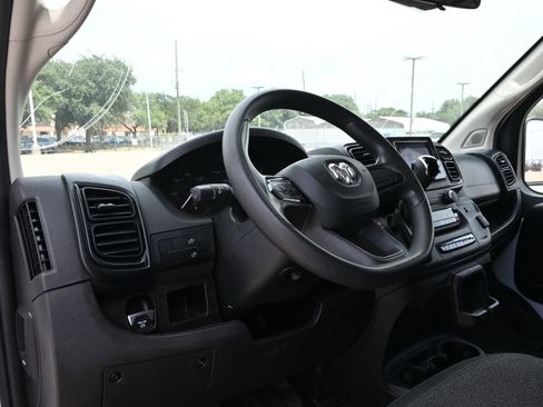 Used 2023 RAM ProMaster 2500 FWD image 17