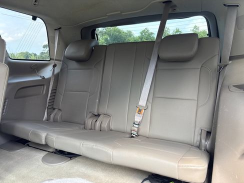 Used 2015 GMC Yukon SLT w/ Open Road Package AWD/4WD image 14