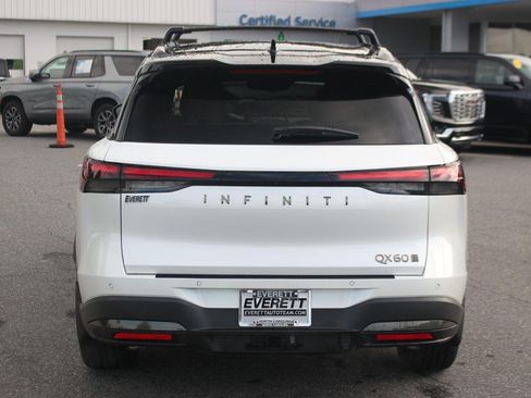 Used 2026 INFINITI QX60 Autograph w/ Dark Cargo Package AWD/4WD image 6